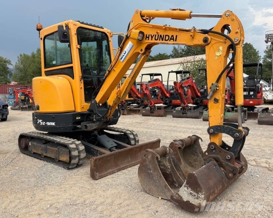 Hyundai R25Z-9 AK Мини екскаватори < 7 т