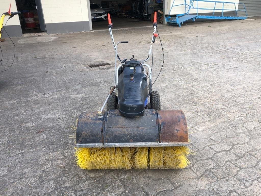 Iseki HK 80 PRO Автоматични метачки с четки