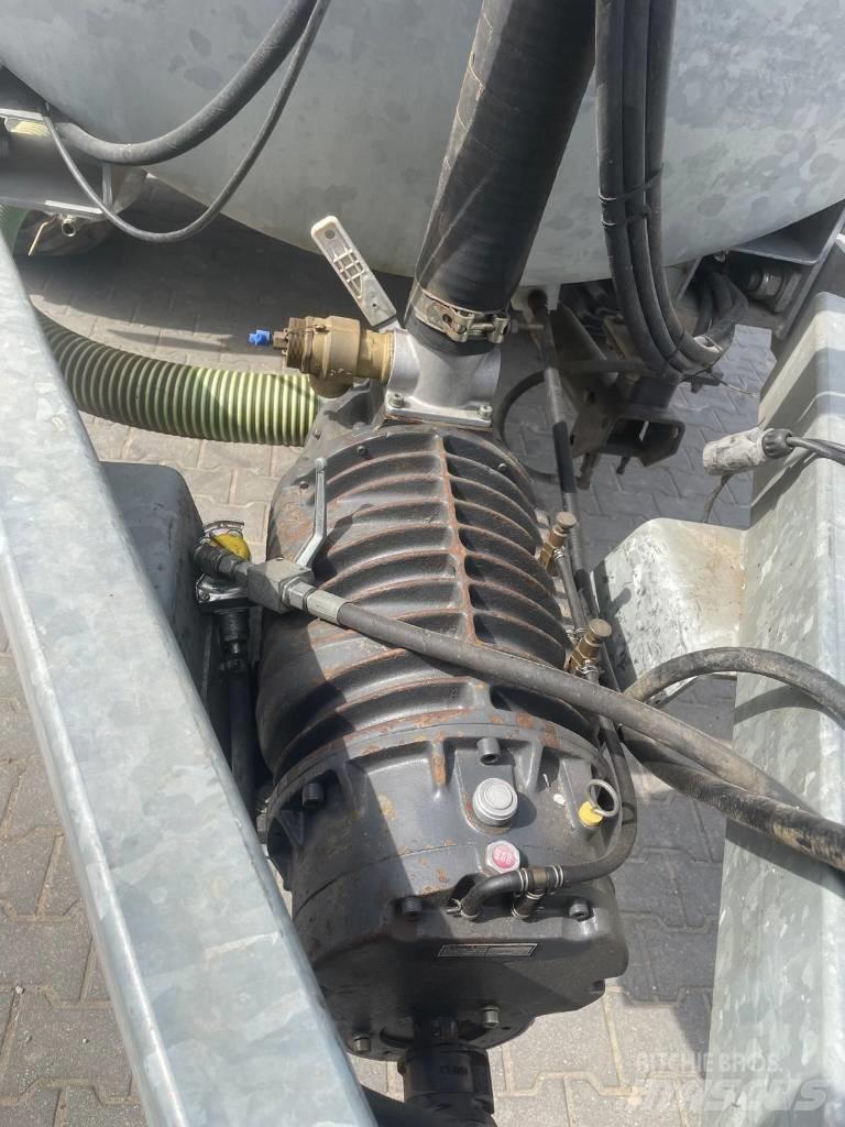 Fliegl VFW 8600 Други ремаркета