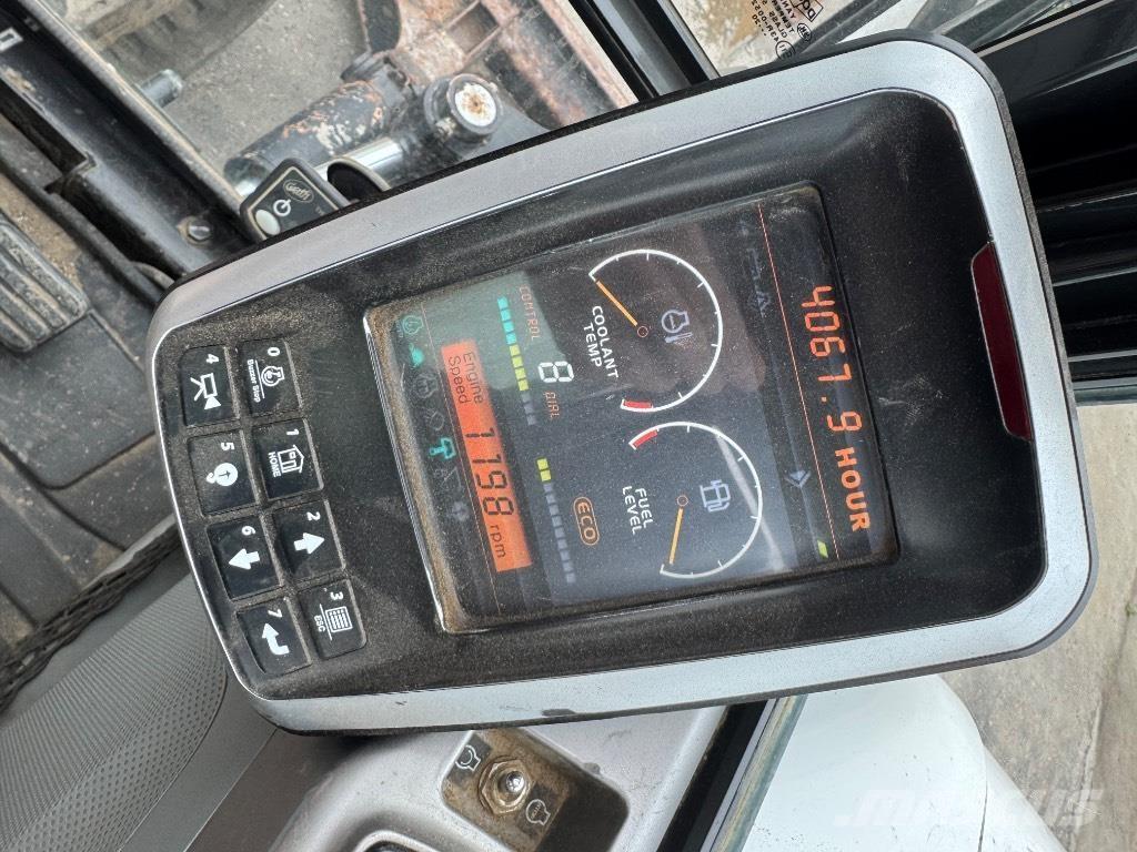 Bobcat E85 (14822) Средни екскаватори 7т - 12т