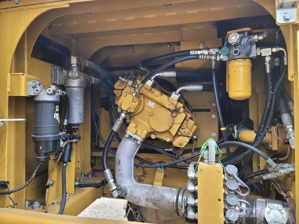 CAT 330FL Верижен екскаватор