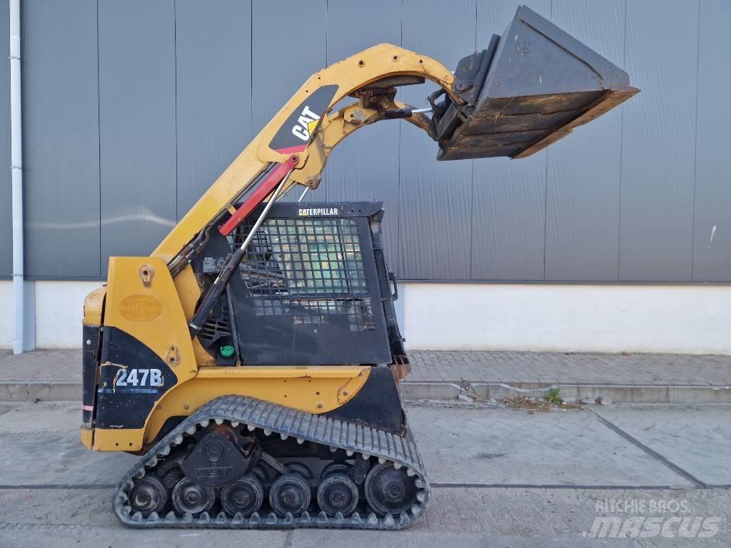 CAT 247 B Мини товарачи
