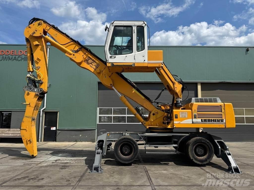 Liebherr A 924 B Оператори на отпадъци/индустрия
