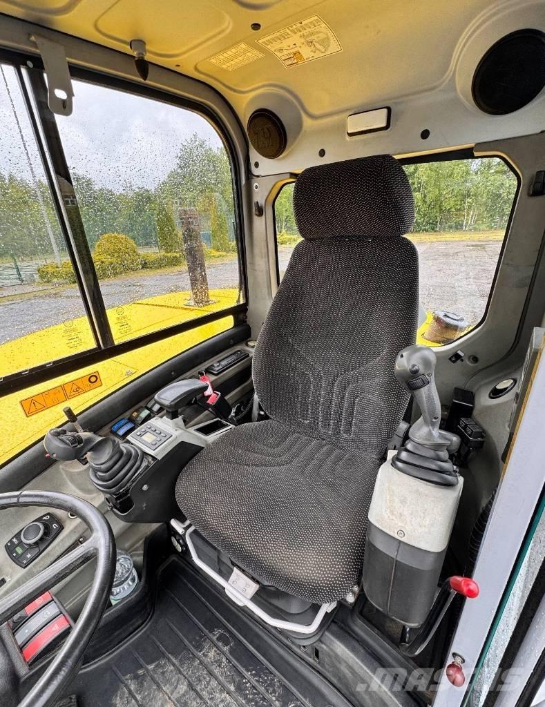 Wacker Neuson EW 100 Колесни екскаватори