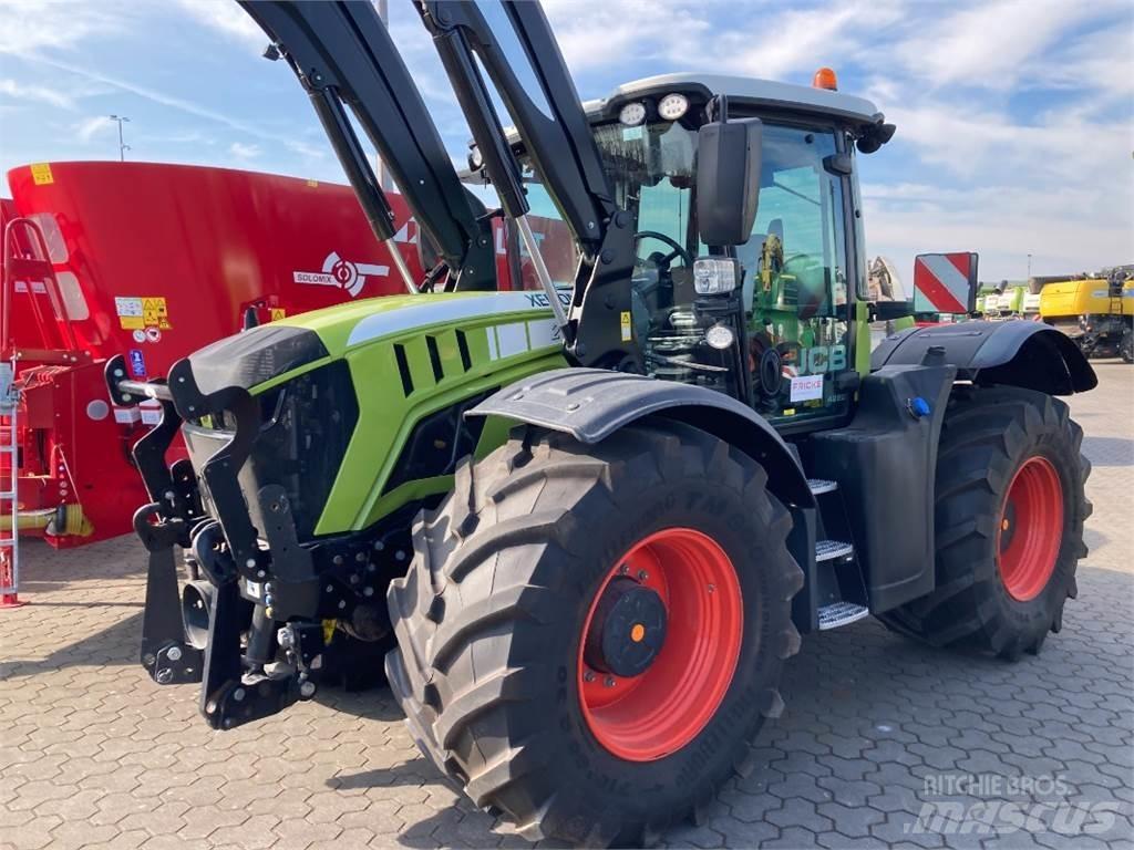 JCB Fastrac 4220 Трактори