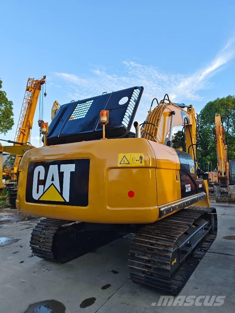 CAT 320 D Верижен екскаватор