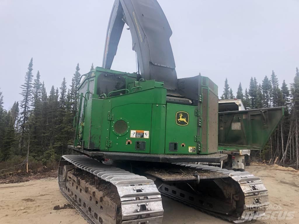 John Deere 853MH Харвестери