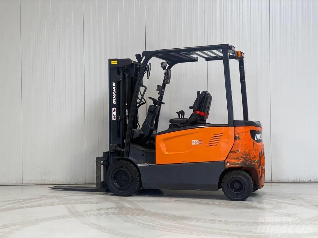 Doosan B30X-7 Електрически вилични кари-повдигачи