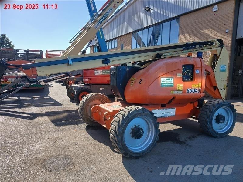 JLG 600 AJ Съчленени стрелови подемници