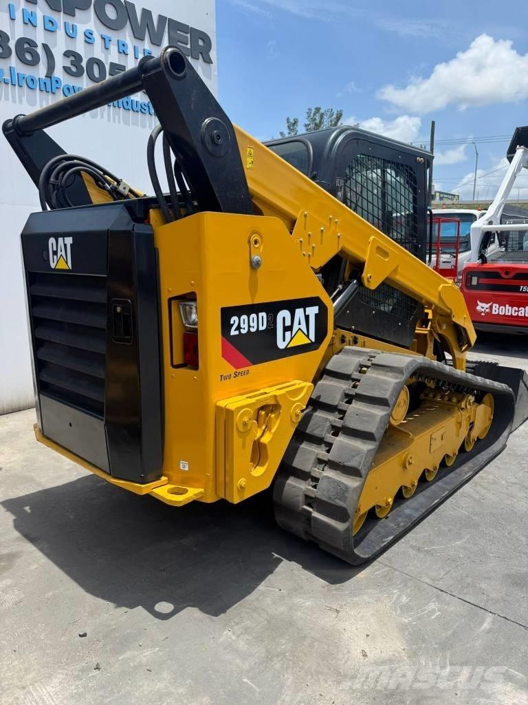 CAT 299 D 2 Мини товарачи
