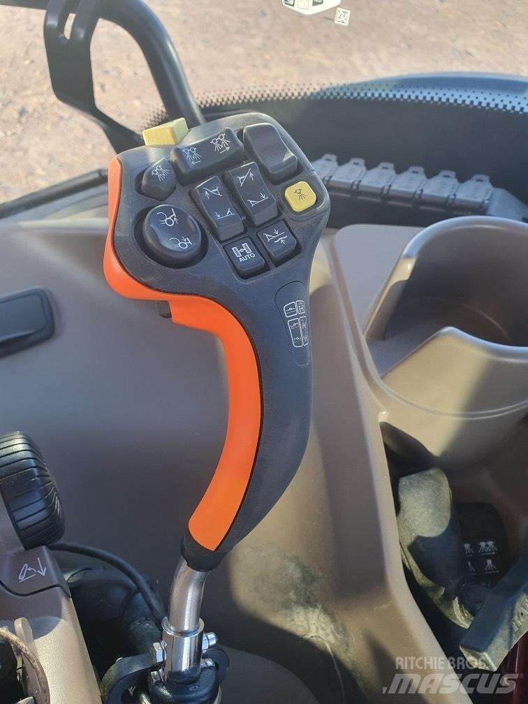 John Deere R975 i Прикачни пръскачки
