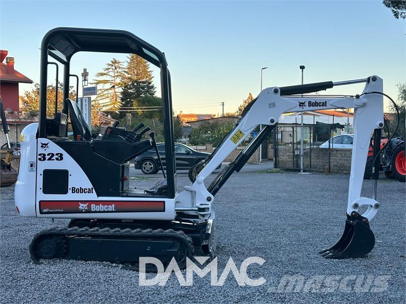 Bobcat 323 Мини екскаватори < 7 т