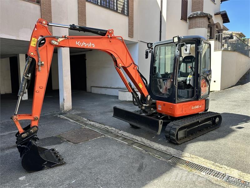 Kubota U36-4 Мини екскаватори < 7 т
