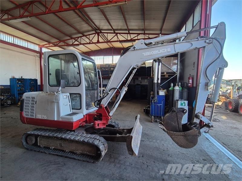 Takeuchi TB135 Мини екскаватори < 7 т