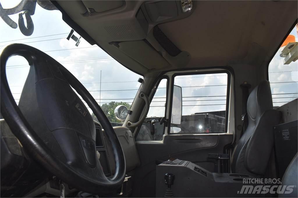 Altec DM45 Камиони с подвижни сондажни кули