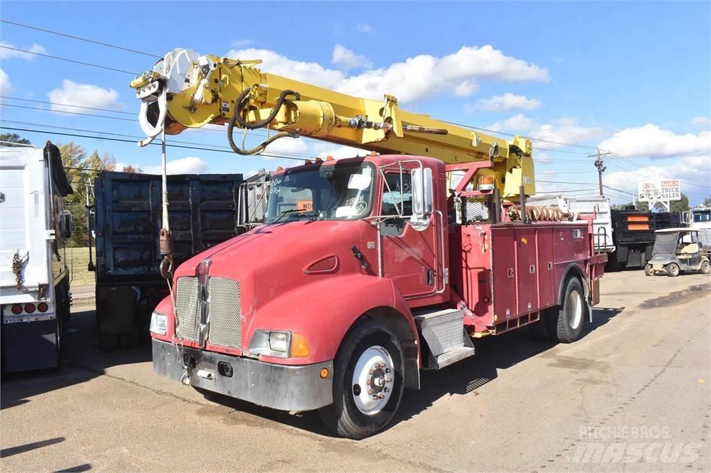 Altec DM47T Камиони с подвижни сондажни кули