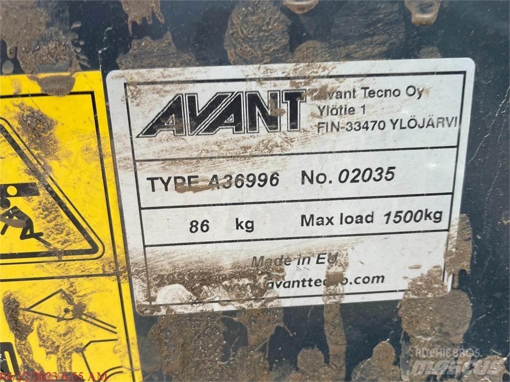 Avant 423 Колесни товарачи