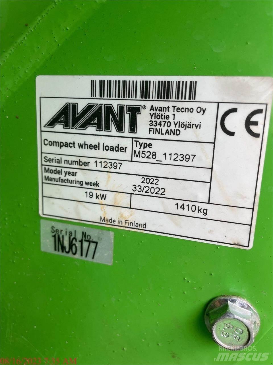 Avant 528 Колесни товарачи