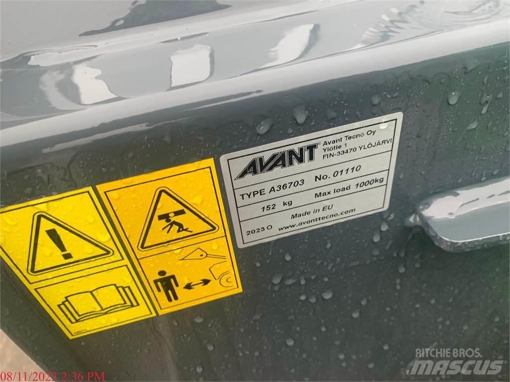 Avant 860I Колесни товарачи