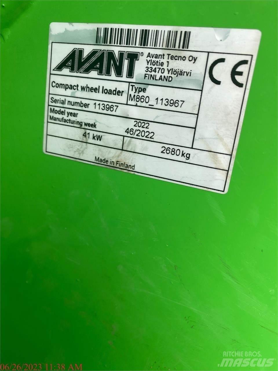 Avant 860I Колесни товарачи