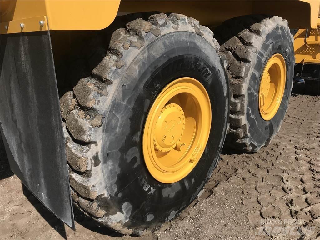 Bell B30E Цистерни за вода
