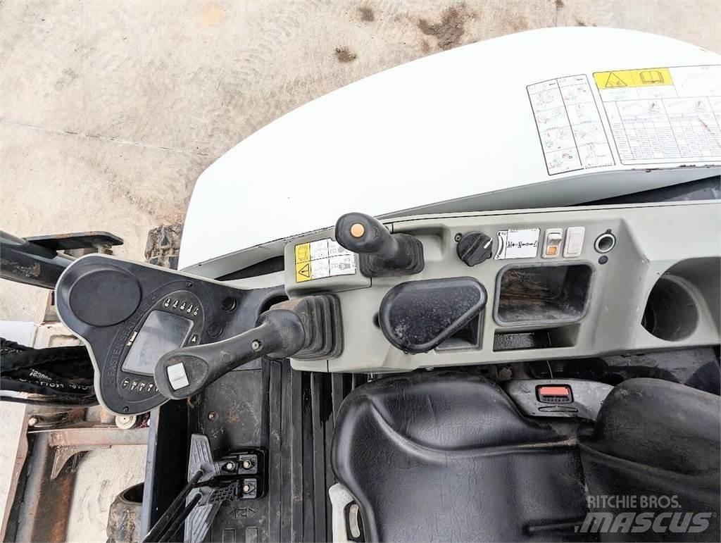 Bobcat E32I Мини екскаватори < 7 т