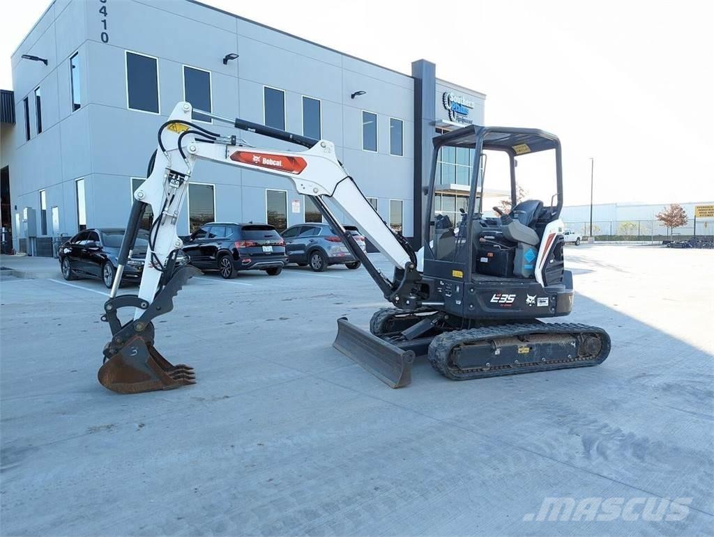 Bobcat E35R2 Мини екскаватори < 7 т