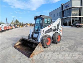 Bobcat S740 Мини товарачи

