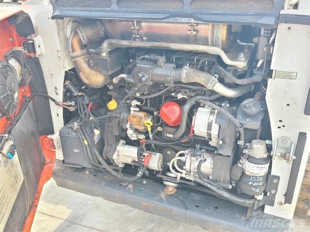 Bobcat T770 Мини товарачи
