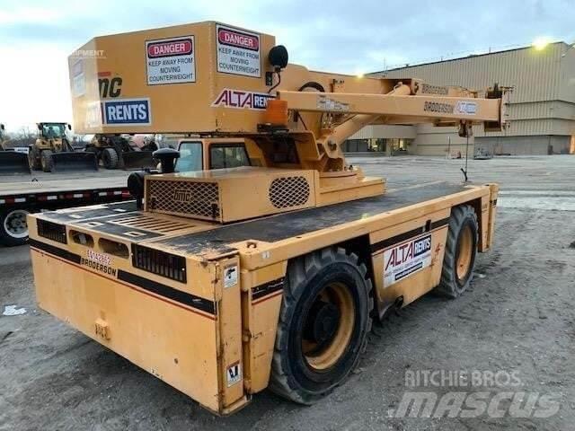 Broderson IC250-3C Кранове за тежък терен