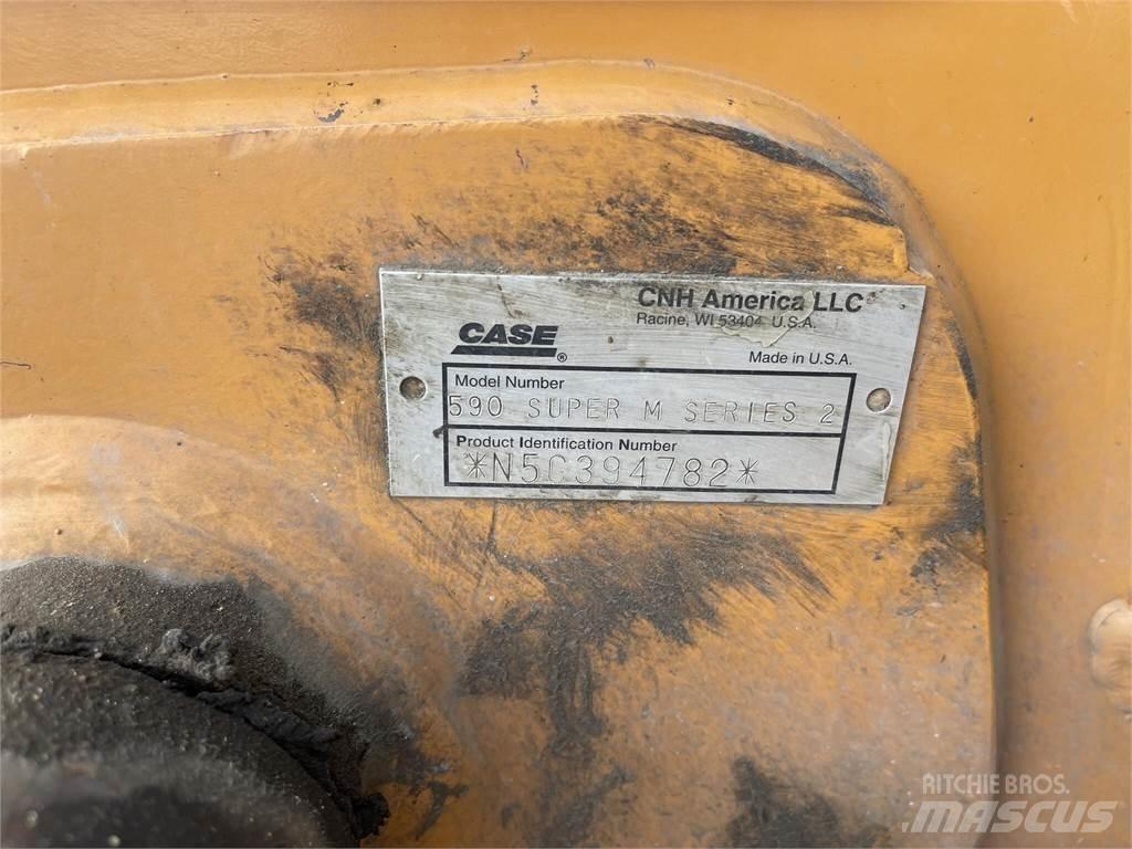 CASE 590SM II Товарач със заден ексватор