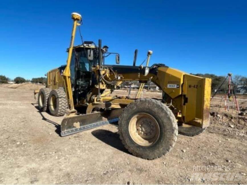 CAT 140M2 Грейдери