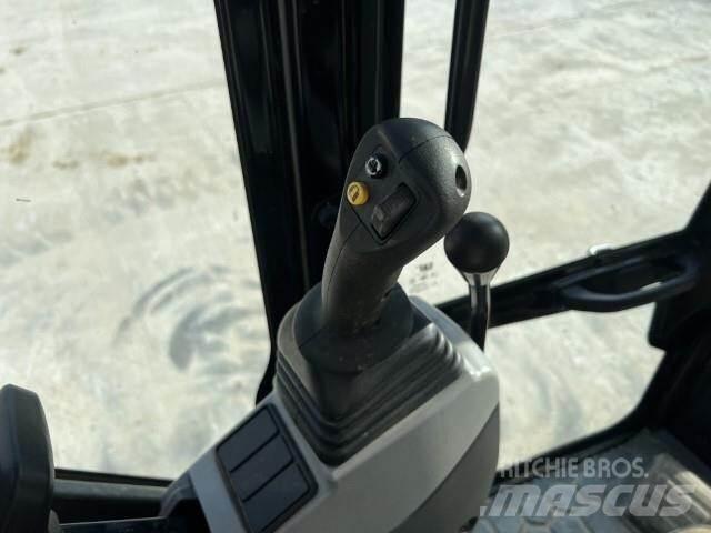 CAT 306CR Верижен екскаватор