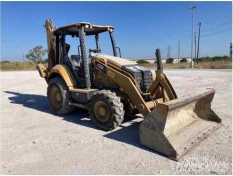 CAT 420F2 Товарач със заден ексватор