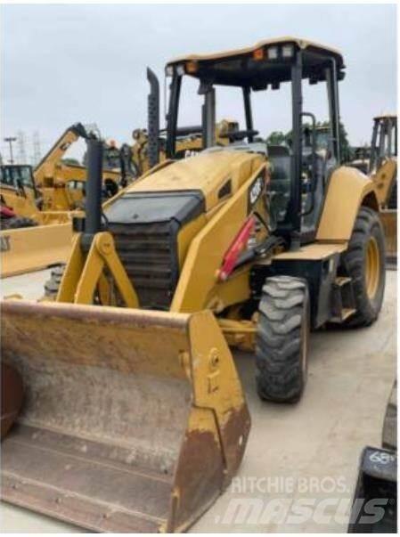 CAT 420F2 Товарач със заден ексватор