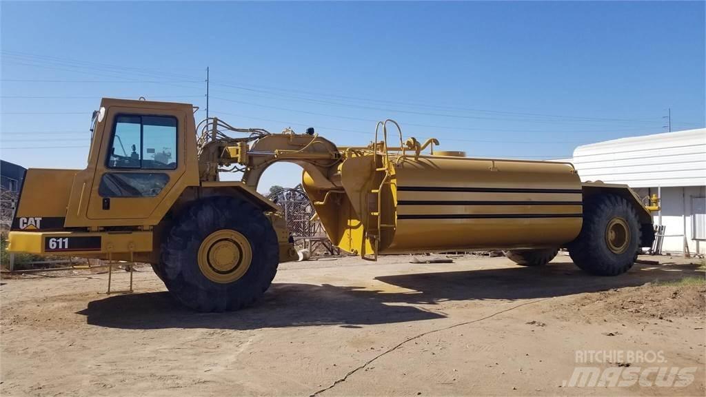 CAT 611 Цистерна
