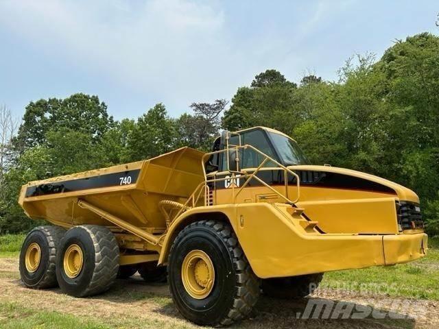 CAT 740 Дъмпери/моторни превозни средства