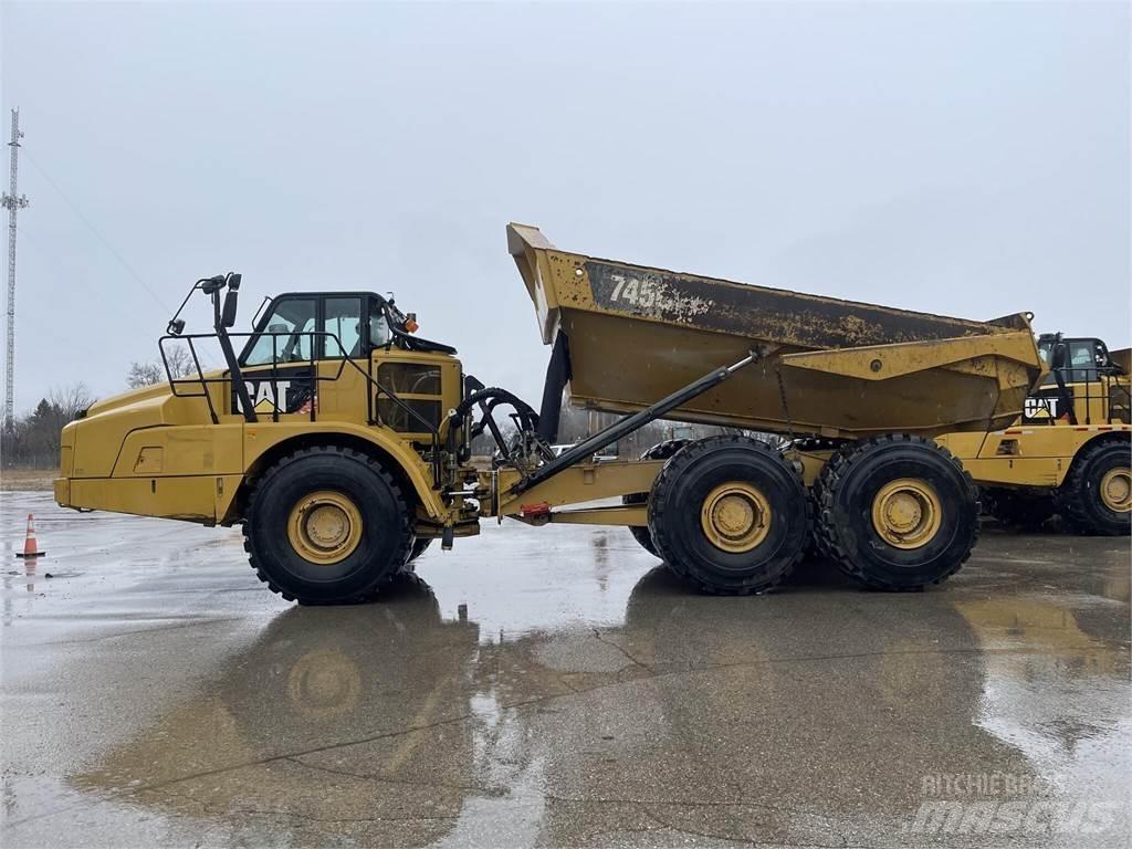 CAT 745C Дъмпери/моторни превозни средства