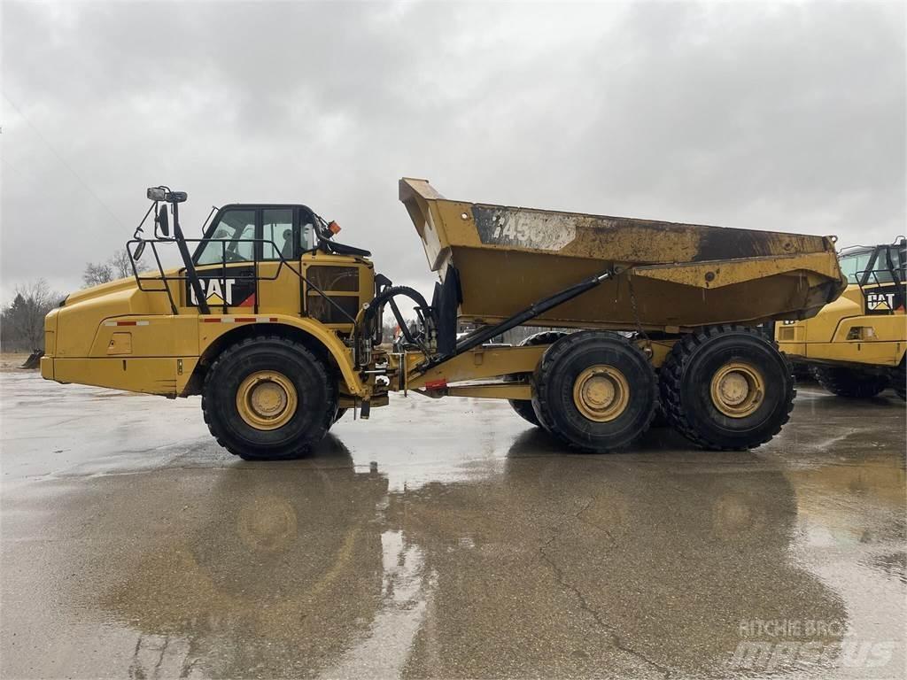 CAT 745C Дъмпери/моторни превозни средства