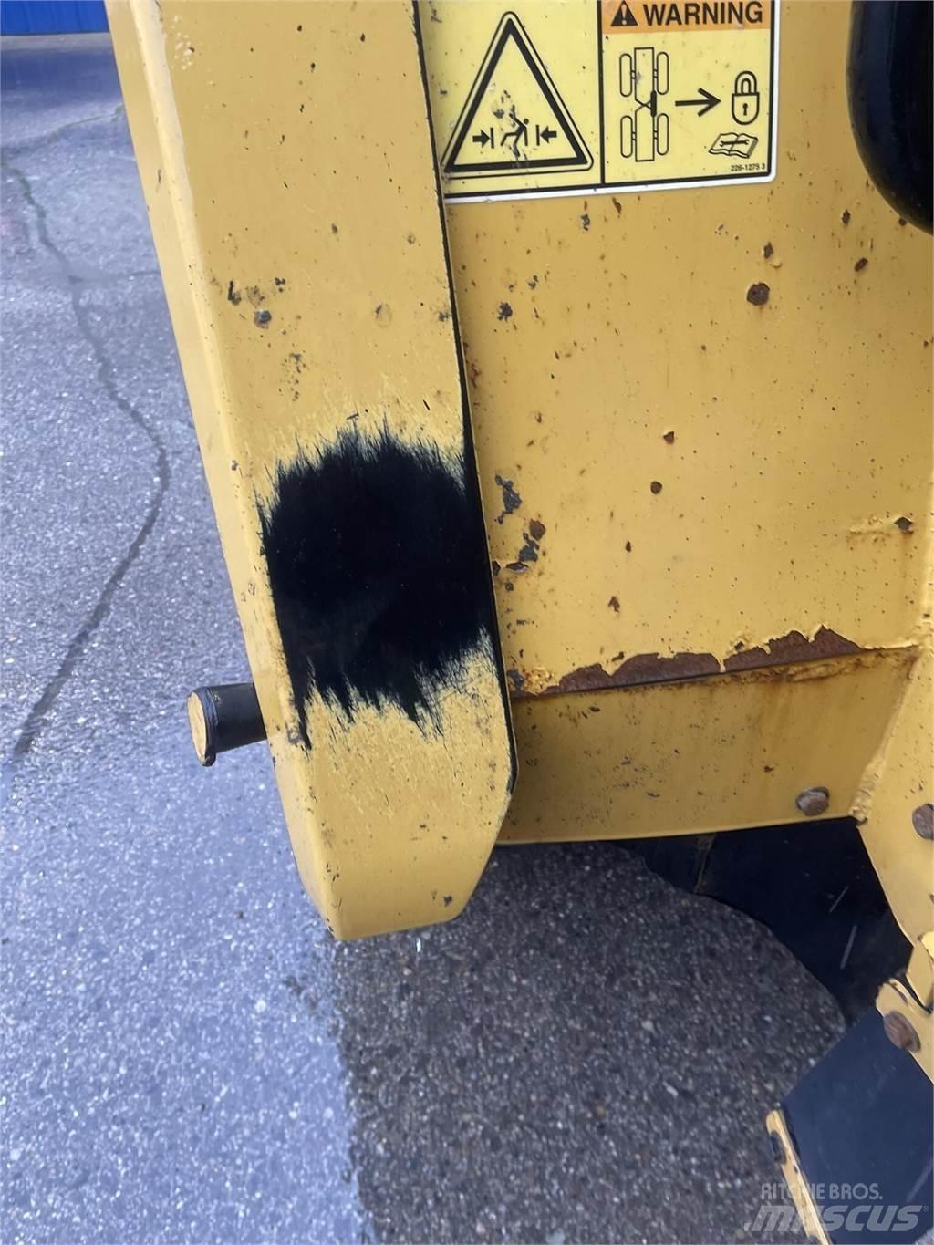 CAT 745C Дъмпери/моторни превозни средства