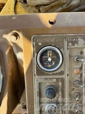 CAT 815B Машини за опаковане на отпадъци