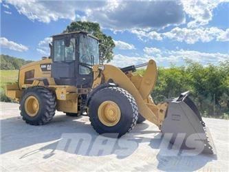 CAT 938M Колесни товарачи