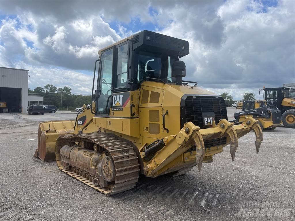 CAT 963K Верижен товарач