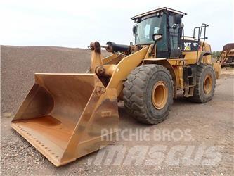 CAT 972K Колесни товарачи