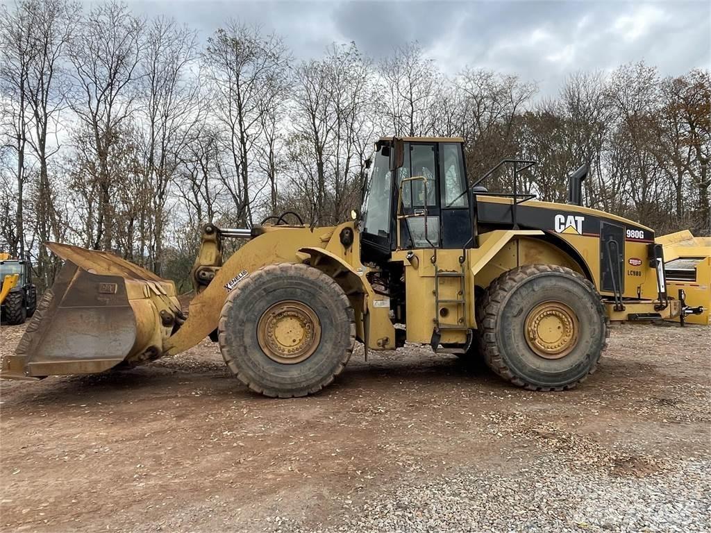 CAT 980G Колесни товарачи