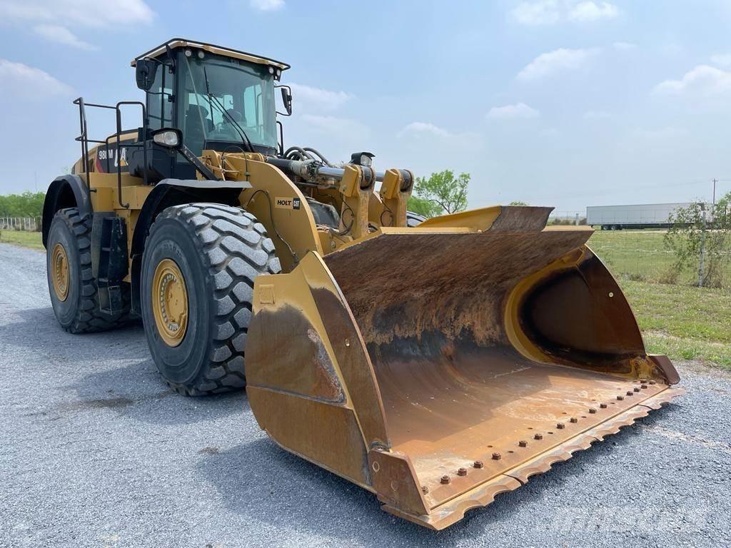 CAT 980M Колесни товарачи