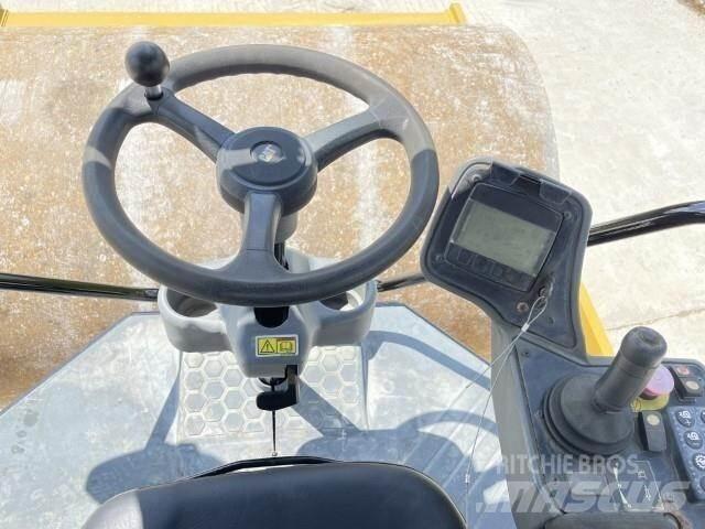 CAT CS54B Двойни барабанни ролки
