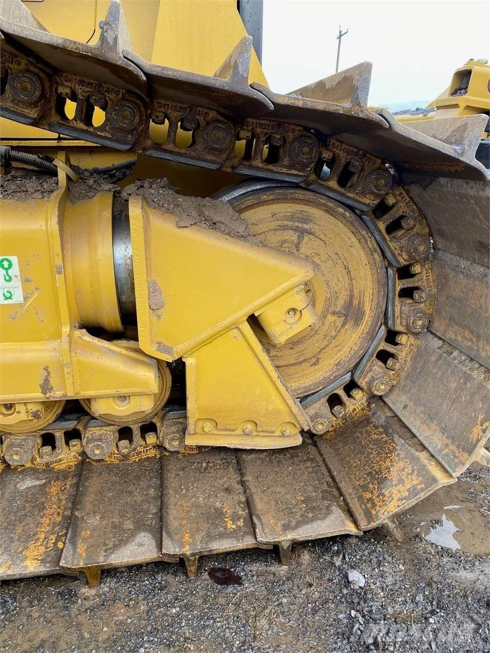 CAT D5 LGP Верижни булдозери
