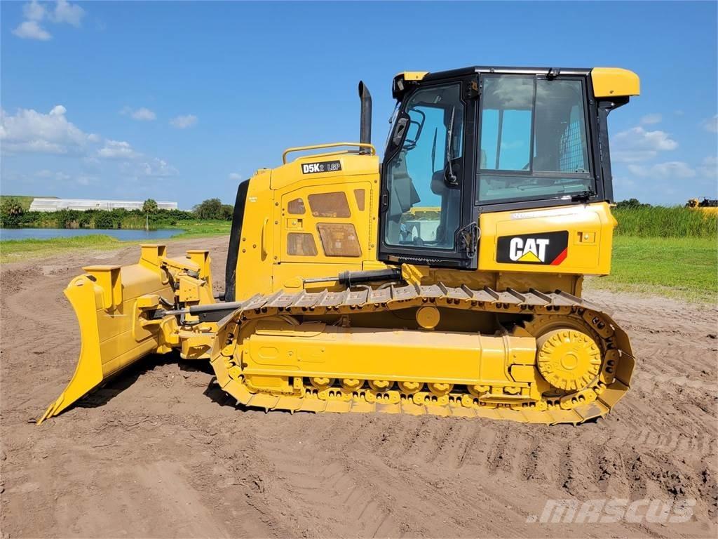 CAT D5K LGP Верижни булдозери
