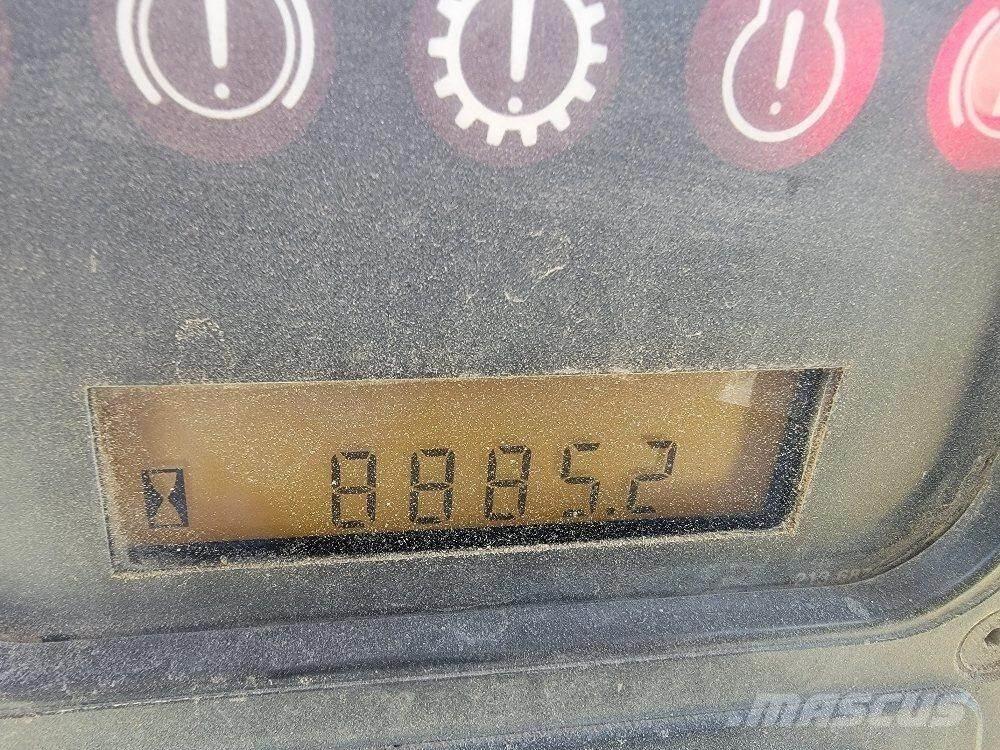 CAT D5N LGP Верижни булдозери
